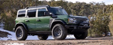 2022 Ford Bronco® Everglades™ Eruption Green